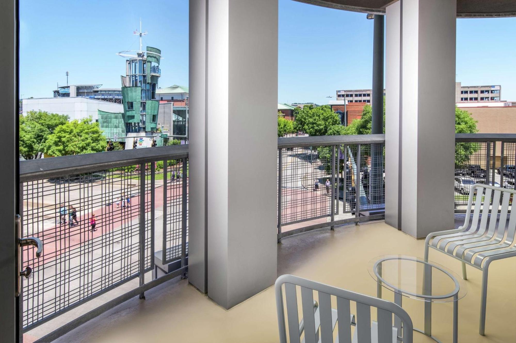 Hampton Inn & Suites Chattanooga Downtown Exterior foto